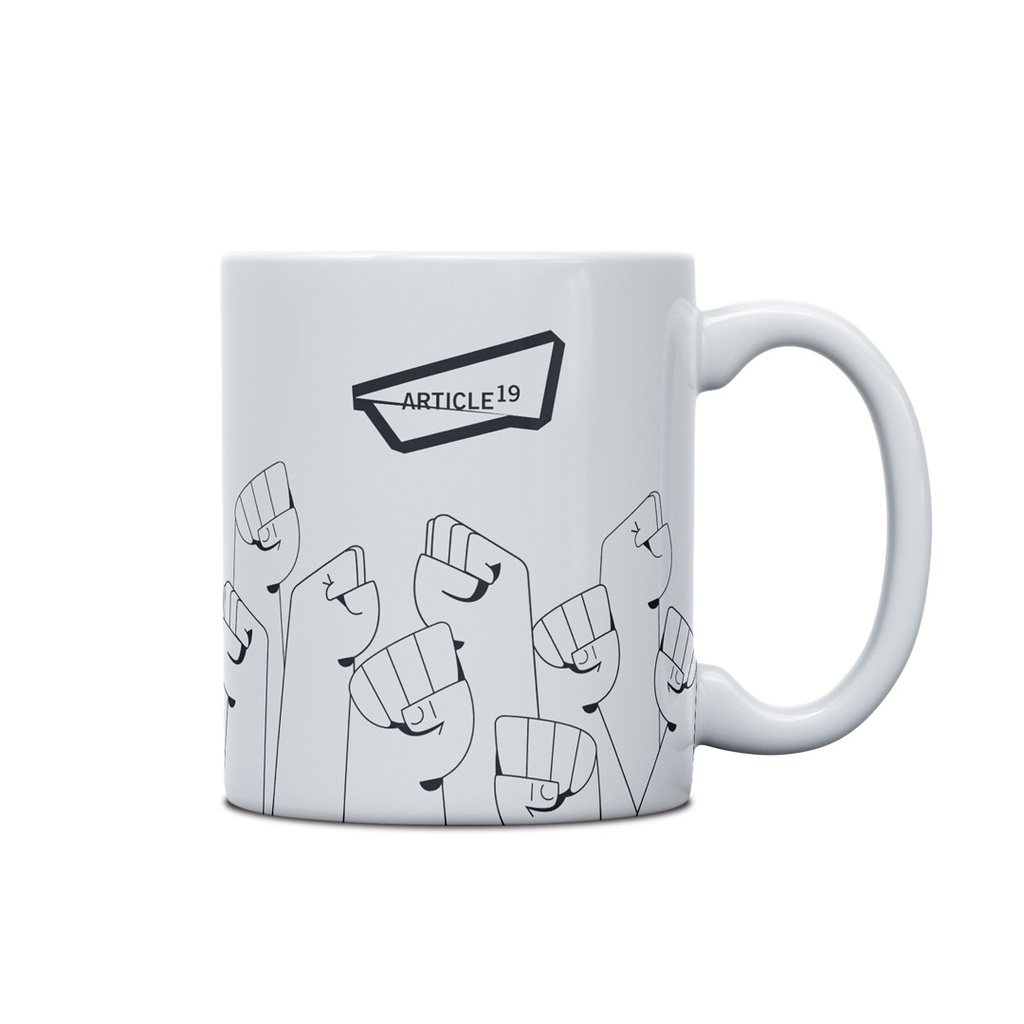TAZA BLANCA PUÑO